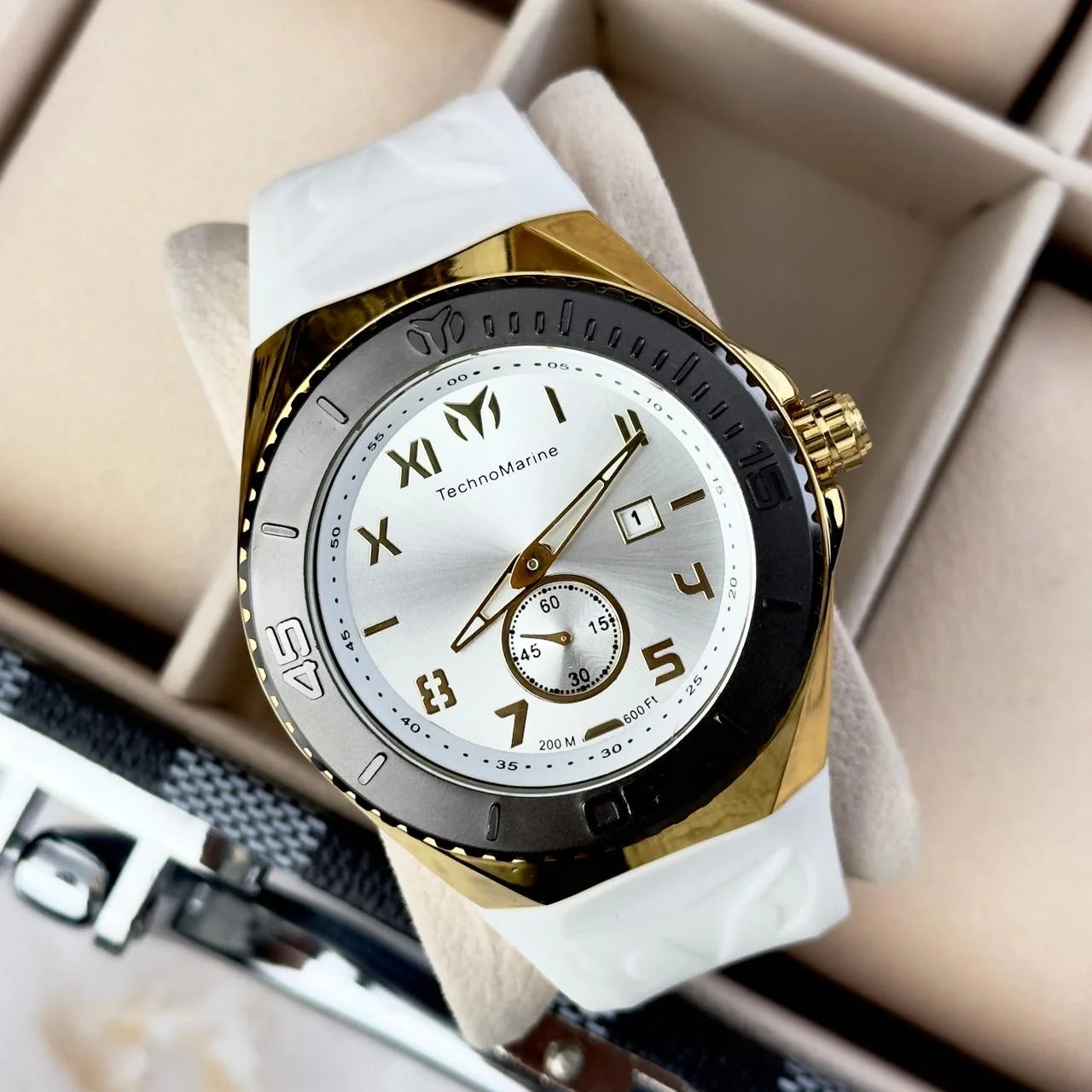 TECHNOMARINE TCHM0
